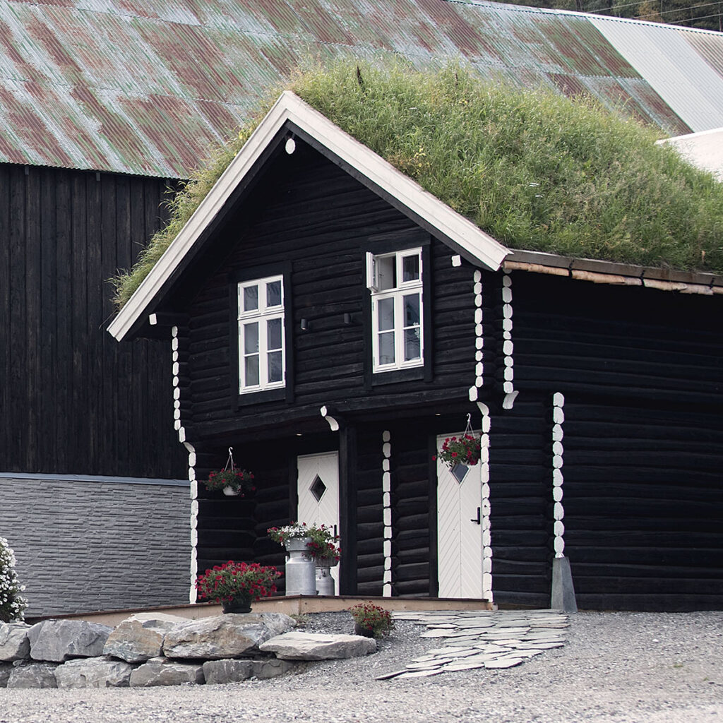 staburret-gardsbutikk-lokal-mat-og-drikke-soberg-gard