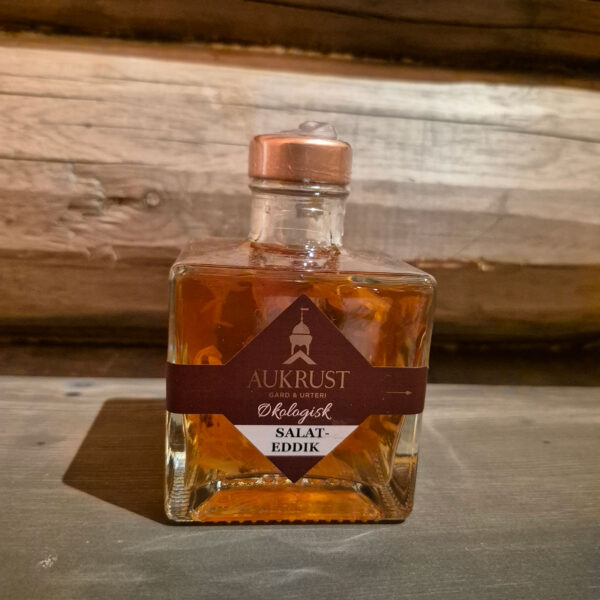 Økologisk salateddik fra Aukrust Gard og Urteri