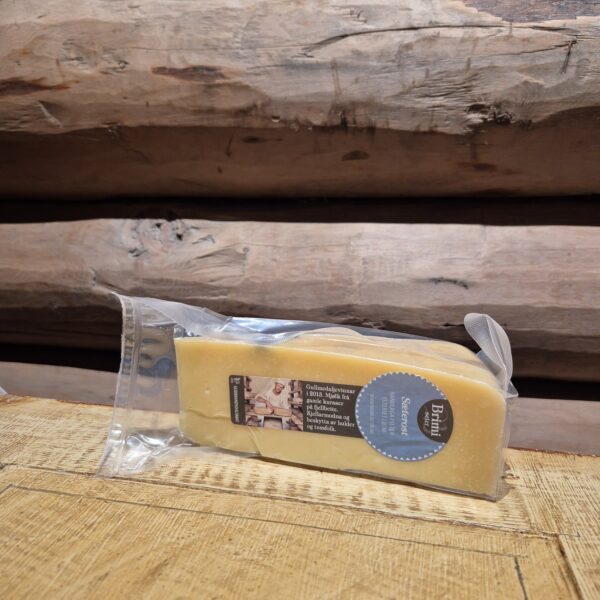 Sæterost fra Brimi Seter i salg på Søberg Gård